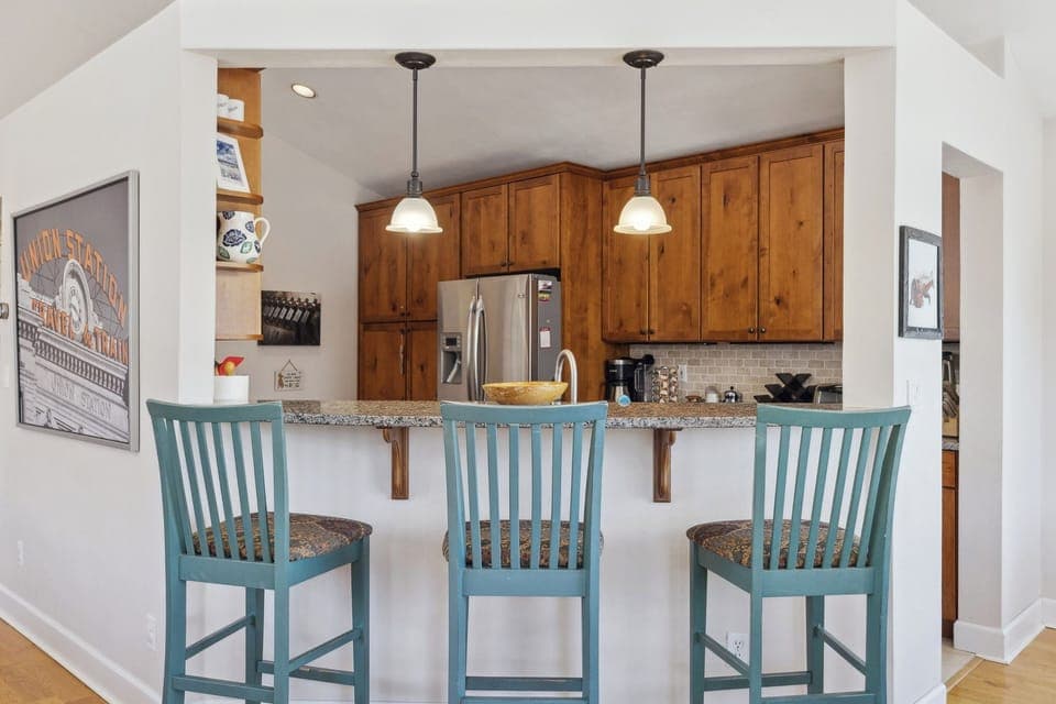 Bar seating