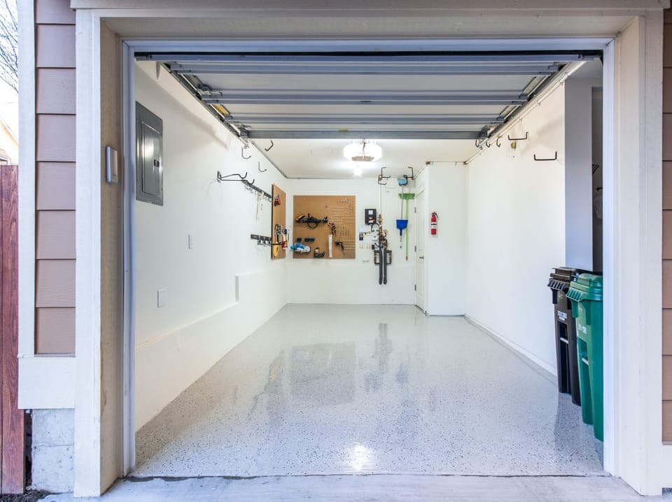 One car garage, with beautiful epoxy flooring.