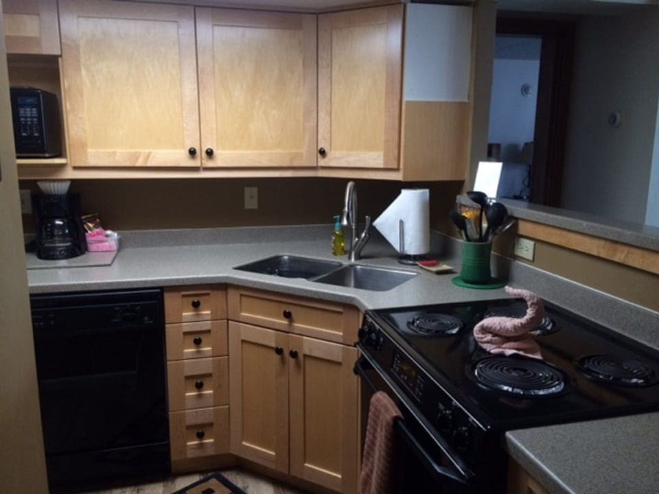 new stainless range and dishwasher have been installed, not pictured