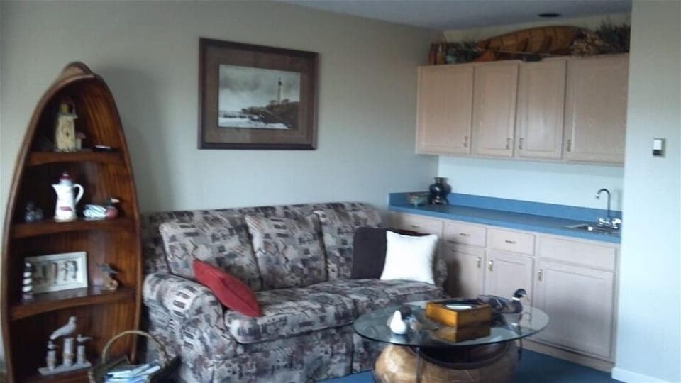 living room with kitchenette