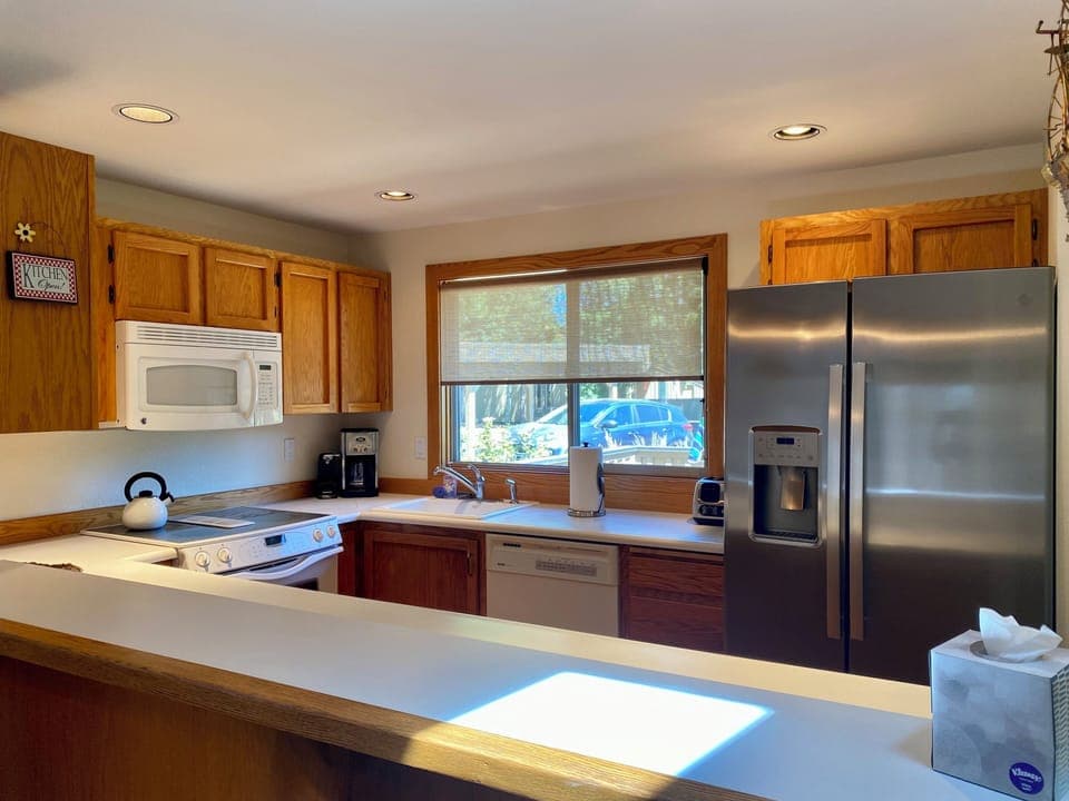 Kitchen counter