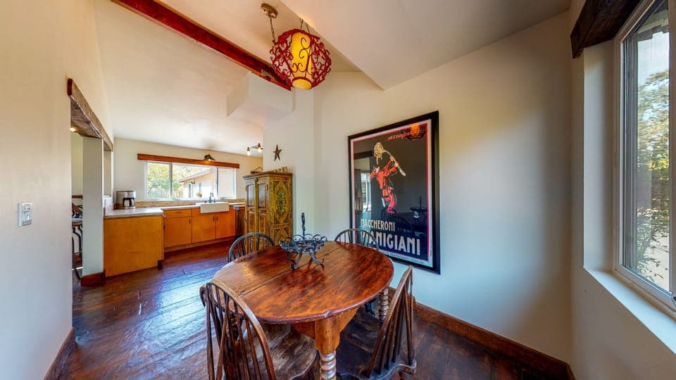 Breakfast nook