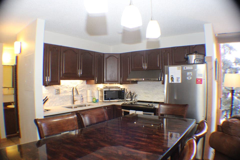 Newly Renovated Kitchen