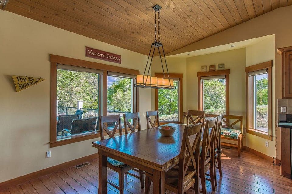 extendable  table seats 10- with bench