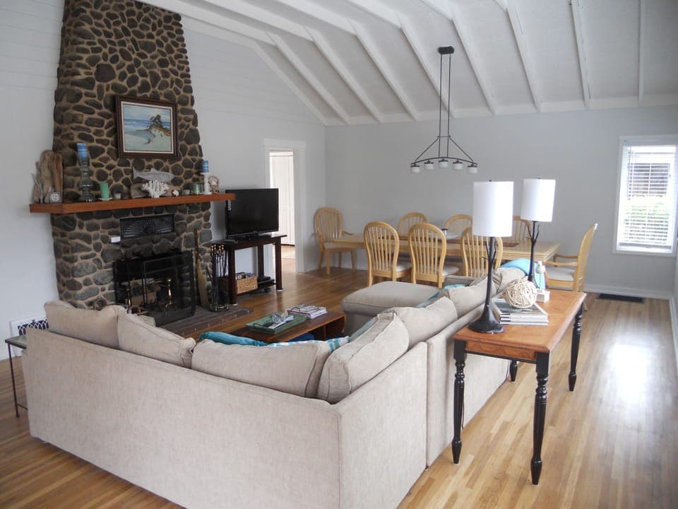 View of main room from front door.