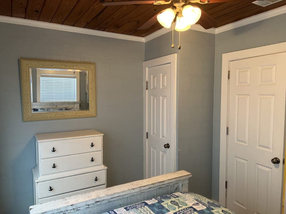 Full Size Bedroom