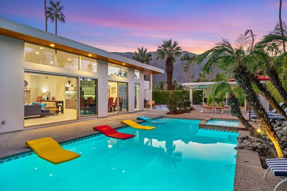 Old Las Palmas Setting with San Jacinto Mountain Backdrop