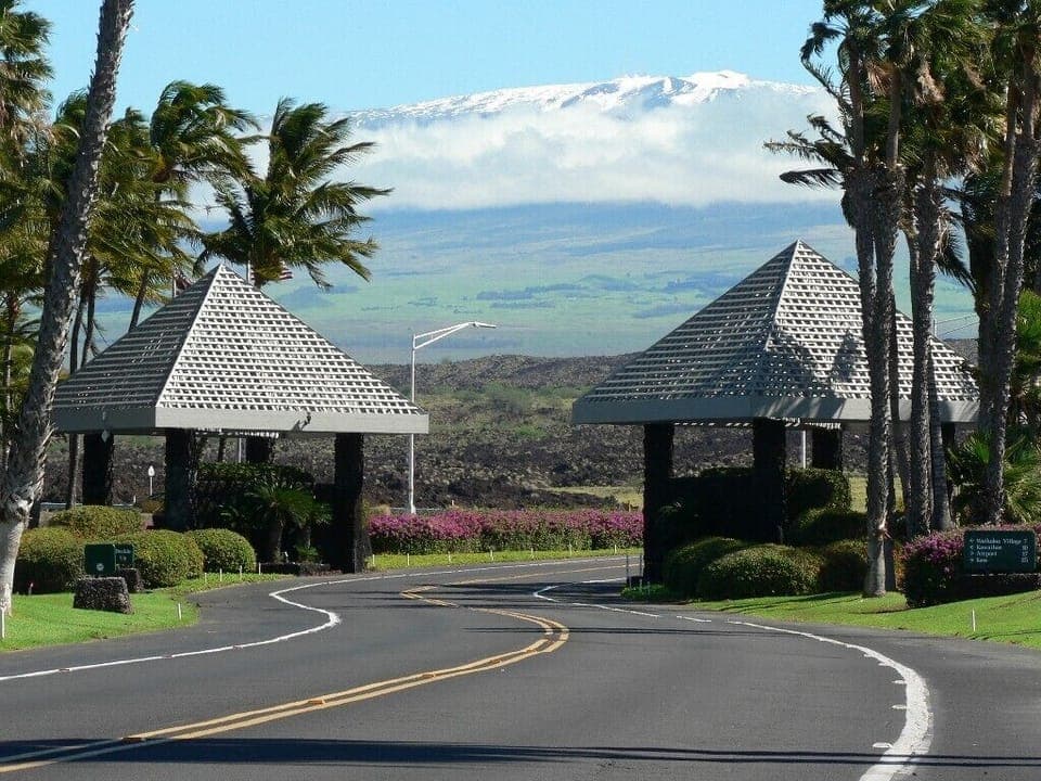 Entrance to Waikoloa Beach Resort looking mauka (to the mountain side).