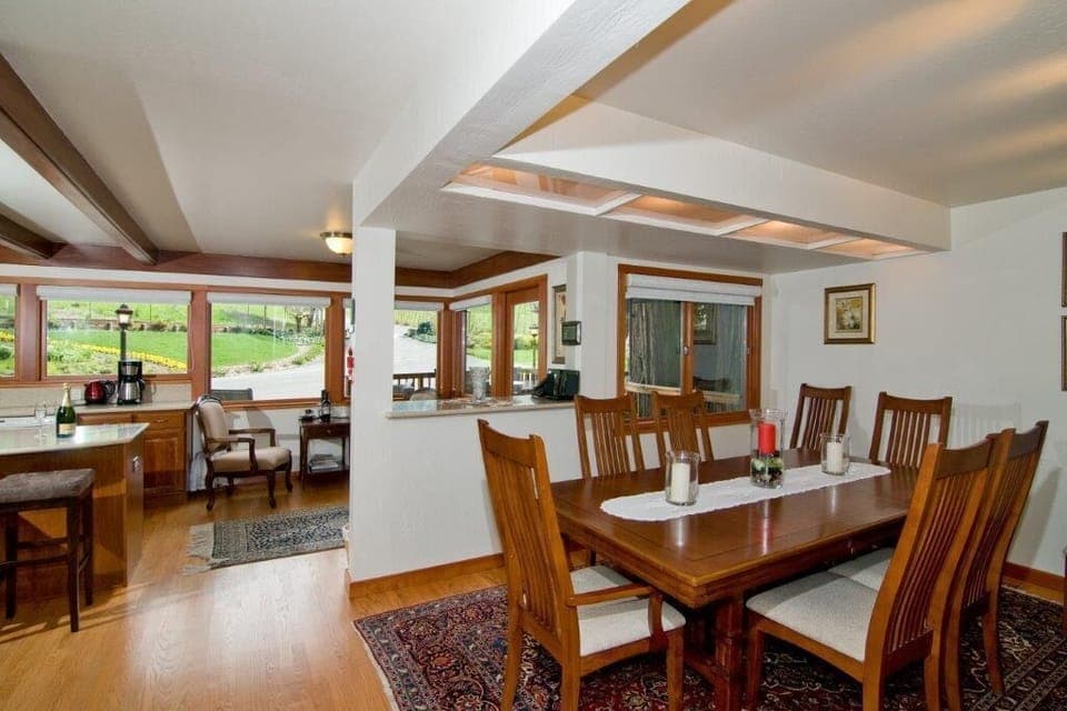 Dinning Room and Kitchen