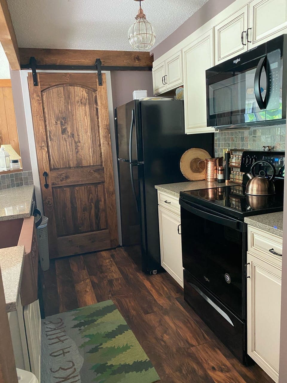 Newly renovated kitchen 