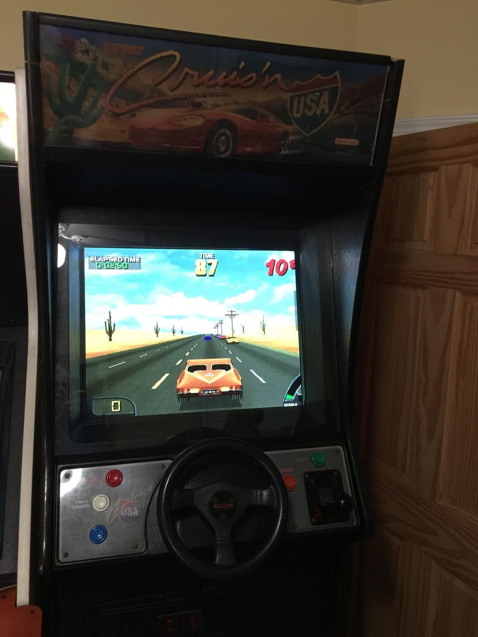 Crusin' USA Arcade Game