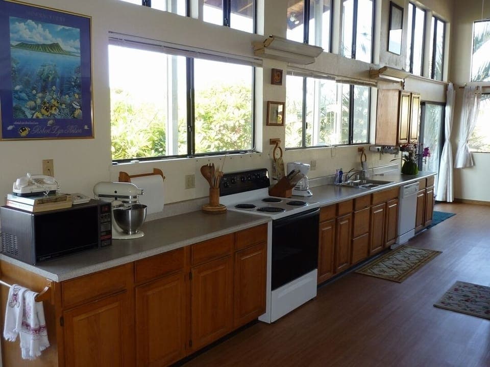 Kitchen area with ocean view from the windows