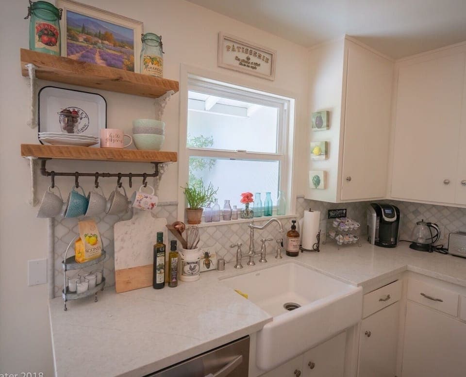 Clean kitchen with all new appliances