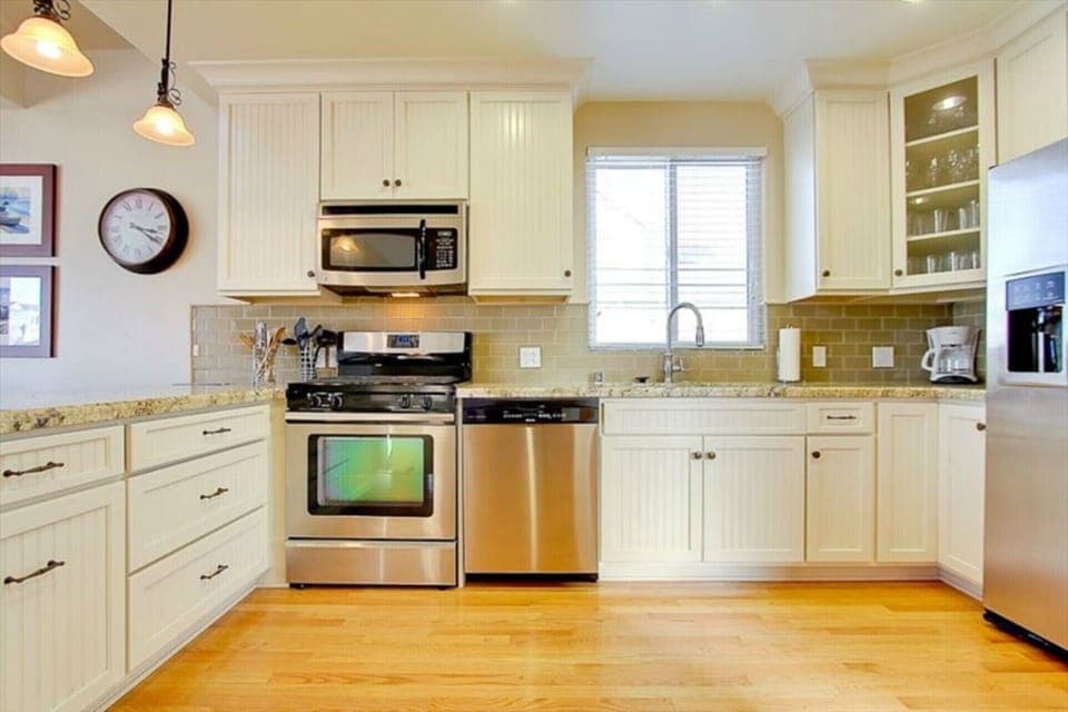 Fully loaded kitchen with stainless appliances