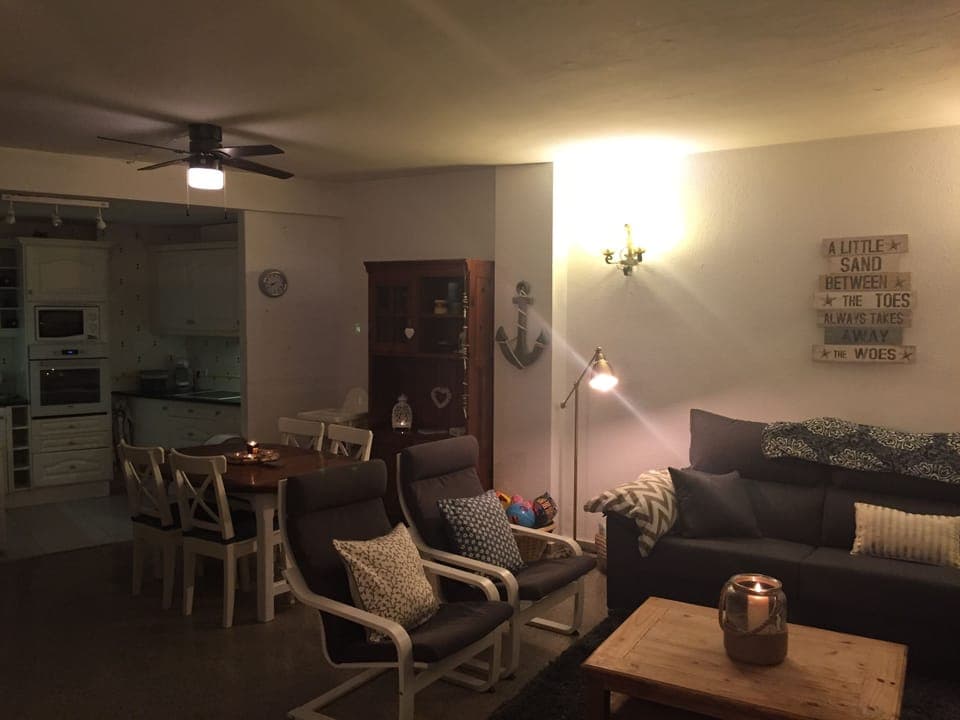living area in the evening including cd/Bluetooth/radio, TV and DVD,boardgames 