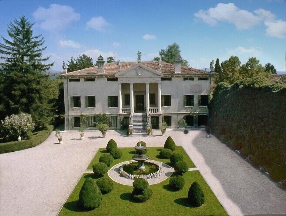 LA SERENELLA West Wing - Palladian Villa