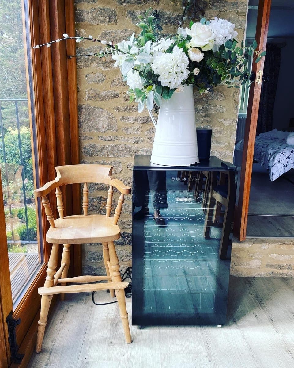 New 34 bottle wine fridge 2022
