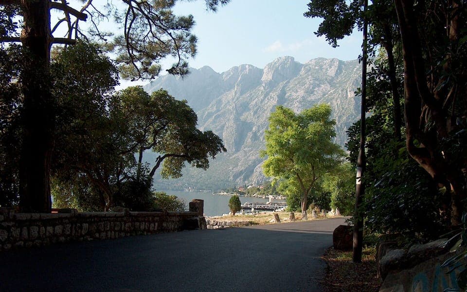 Dobrota waterfront - a lovely walk in the evenings