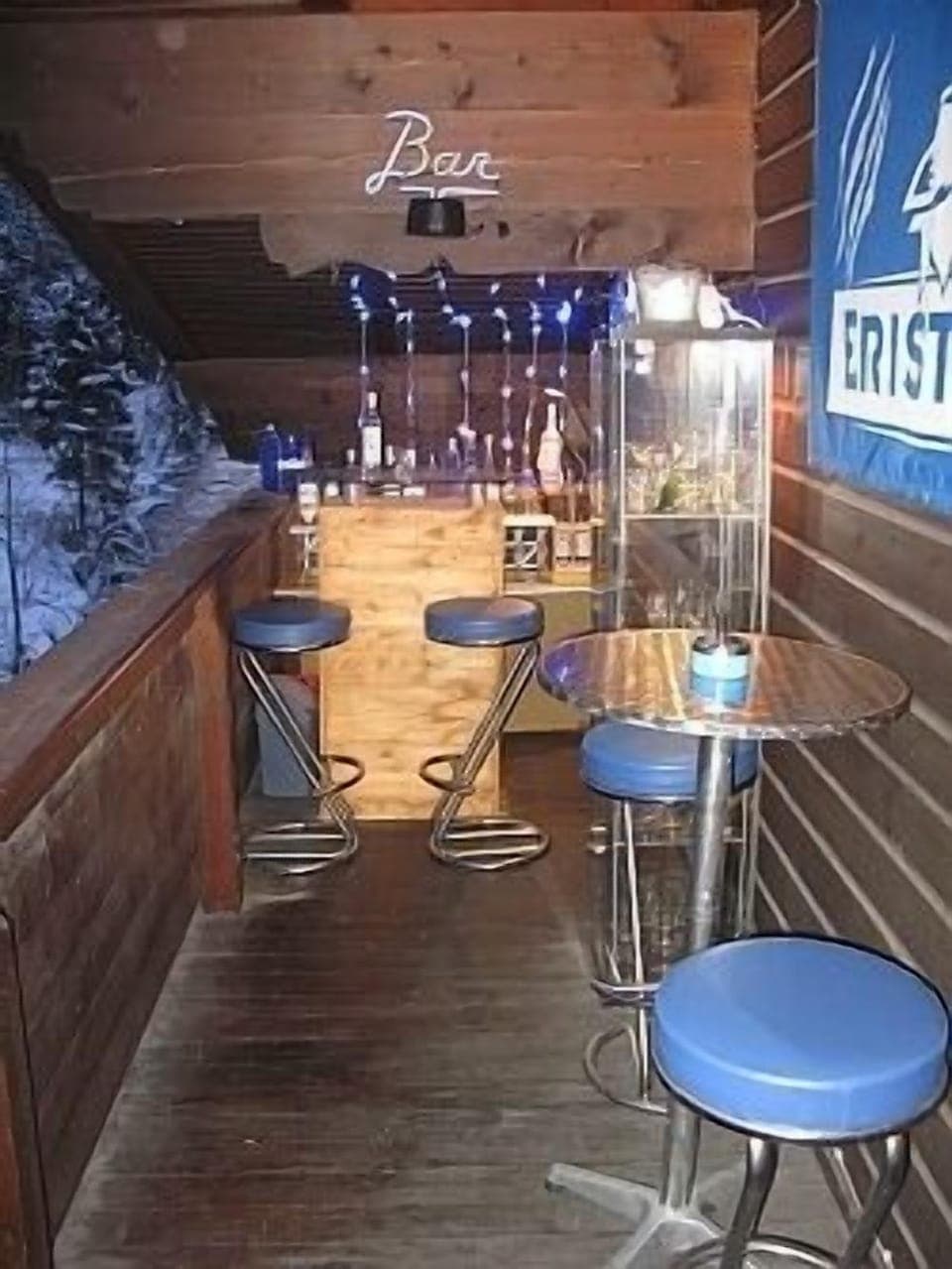 Sheltered balcony with ice bar