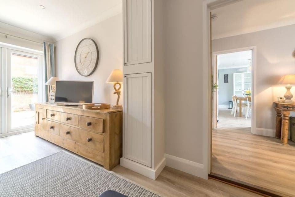 Ground floor: The snug room