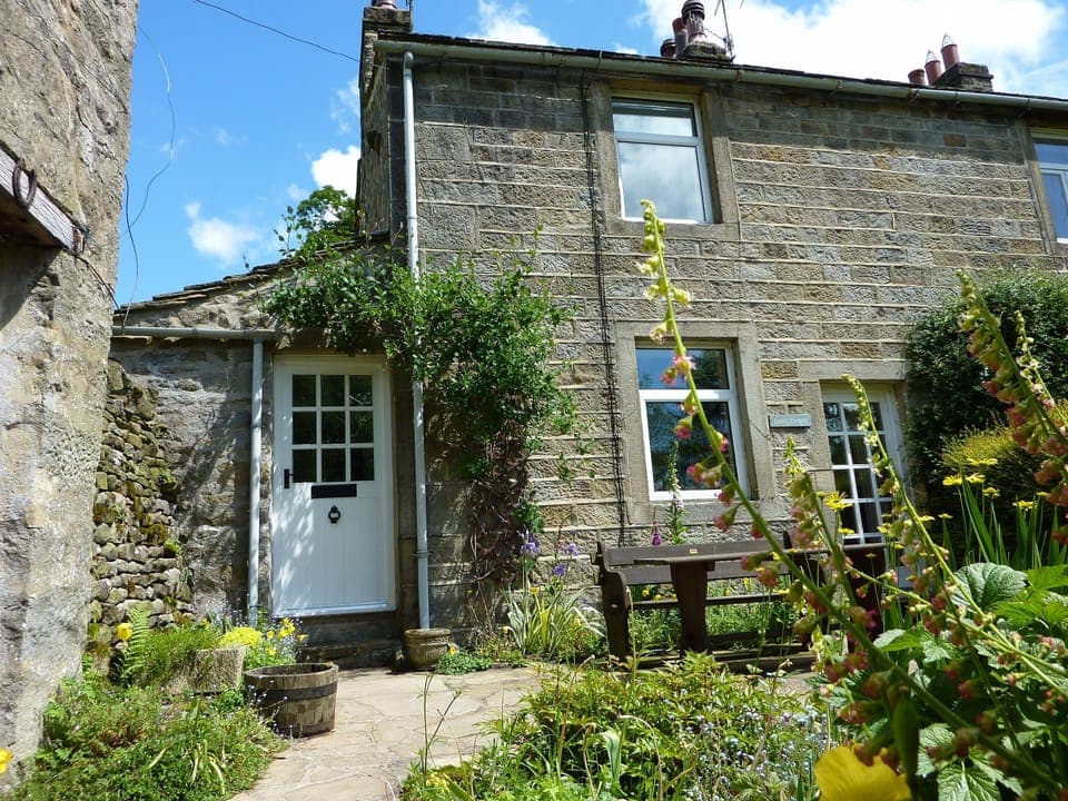 Ghyllcroft - front of cottage