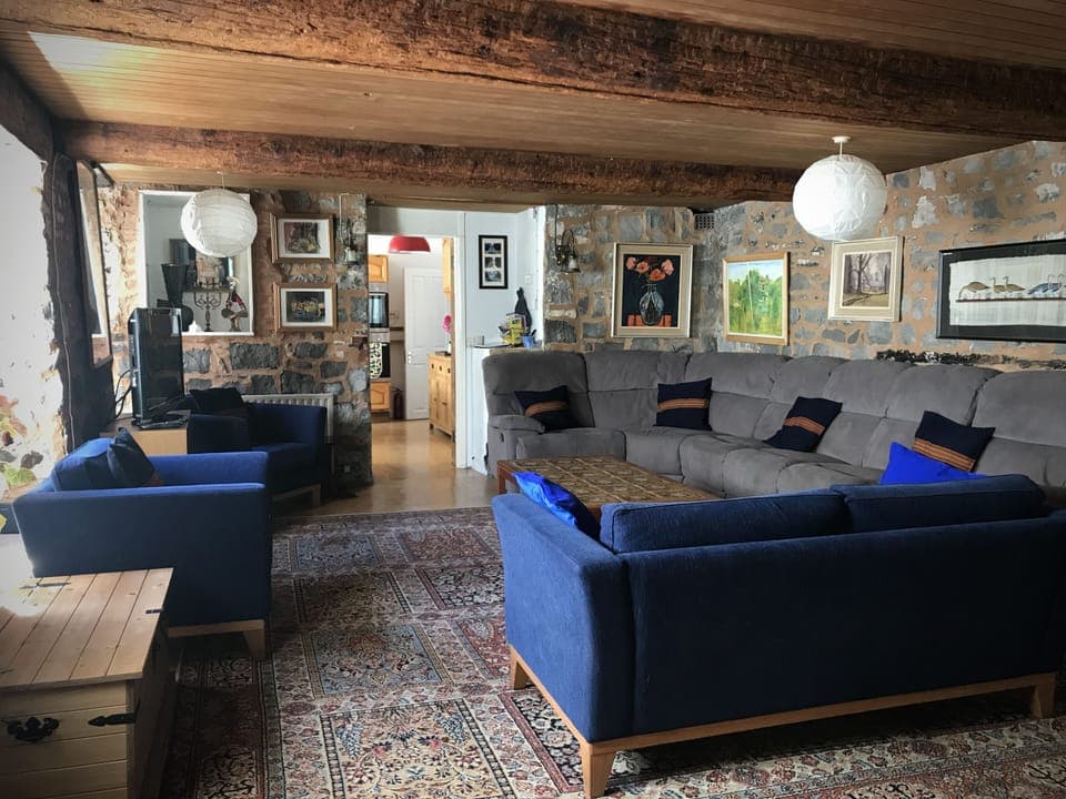 Main lounge. Sky TV. DVDs. Comfy seating for 12 people. 250 + years old.