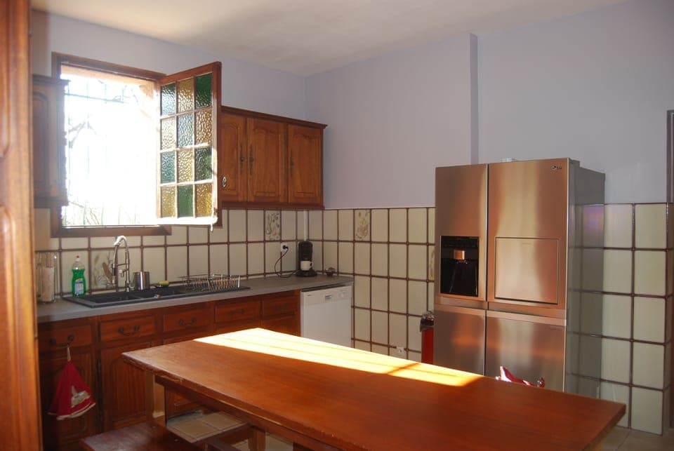 Fully equipped Kitchen.