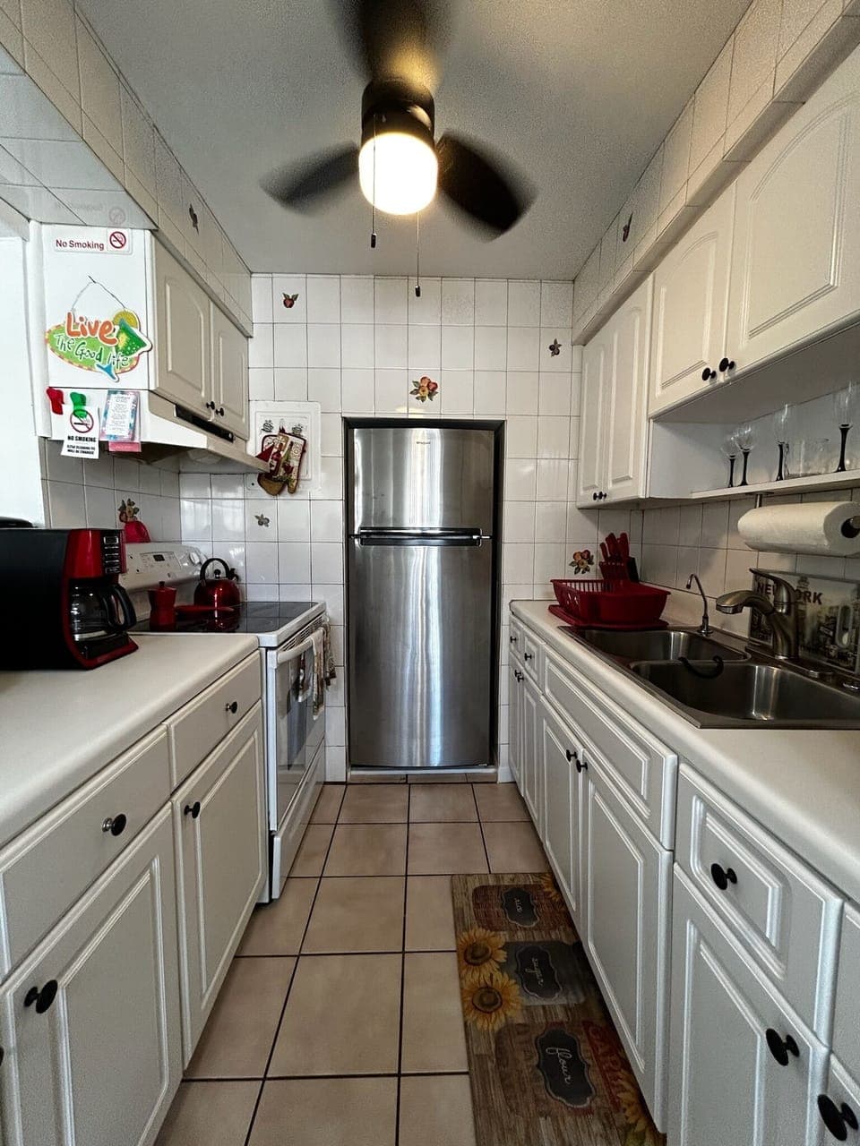 Full working kitchen.