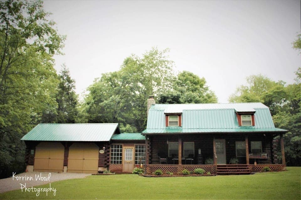 Enjoy staying at the cabin 
A peaceful getaway 