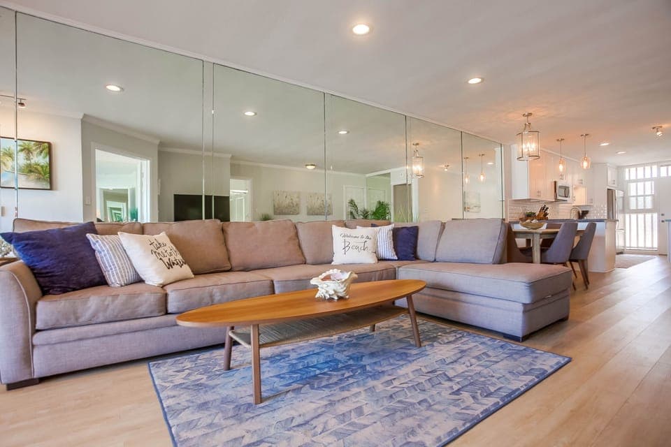 Living room sectional