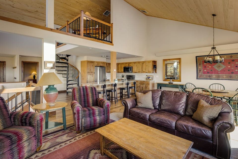 Chaparral living room, dining room, kitchen and loft