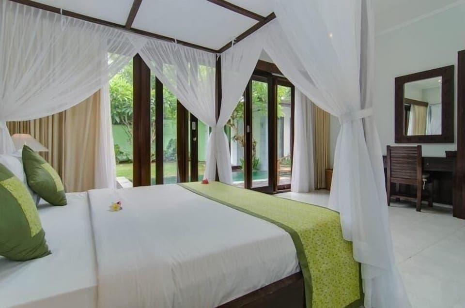 3 BR Central Seminyak, Pool, Daily Staff Service