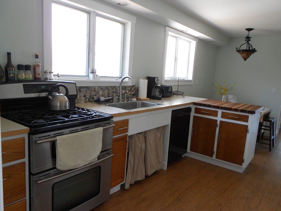 Kitchen with Jenn Air stove/oven.