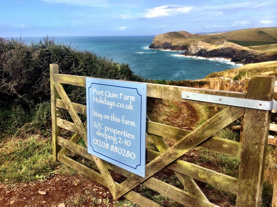 Scarrabine farms furthest point touches the coastal path above Lundy bay!