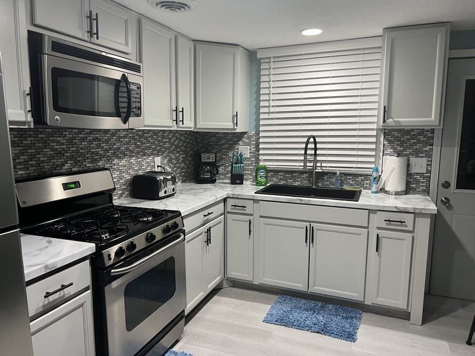 Newly renovated Kitchen for 2022.