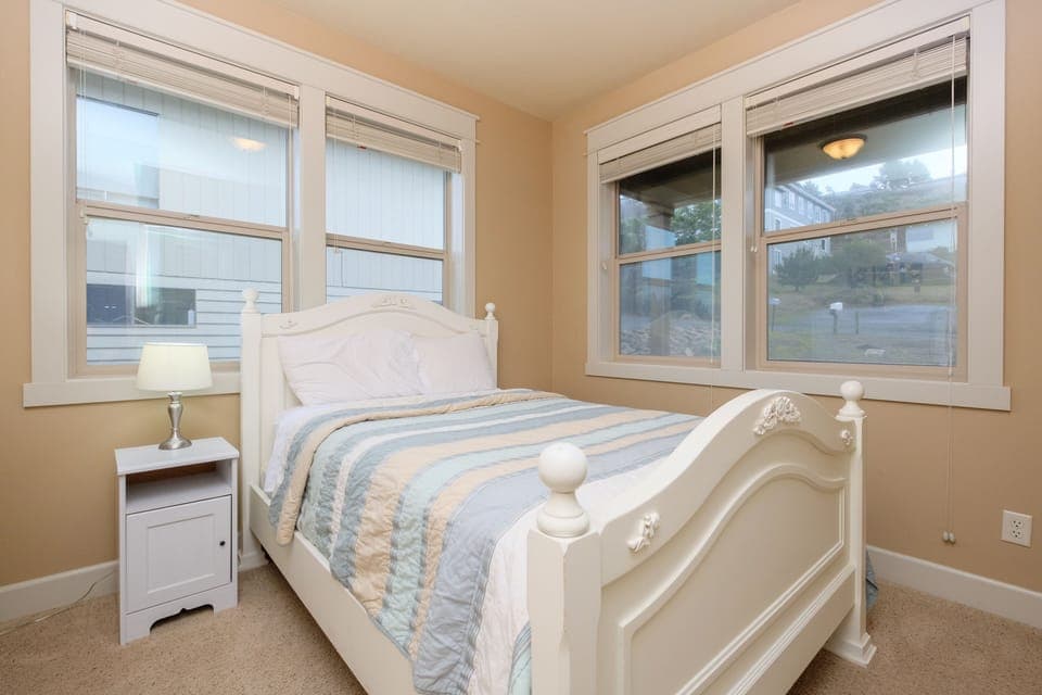 Entry Level Bedroom - Double Bed