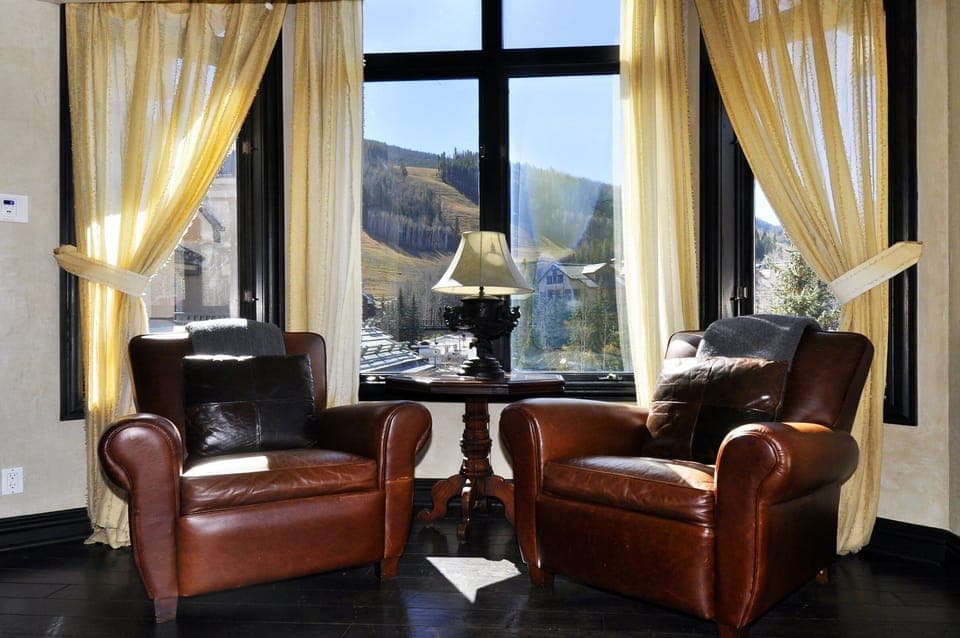 Family room view of the mountains