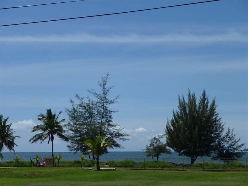 Wide ocean view from the front lanai