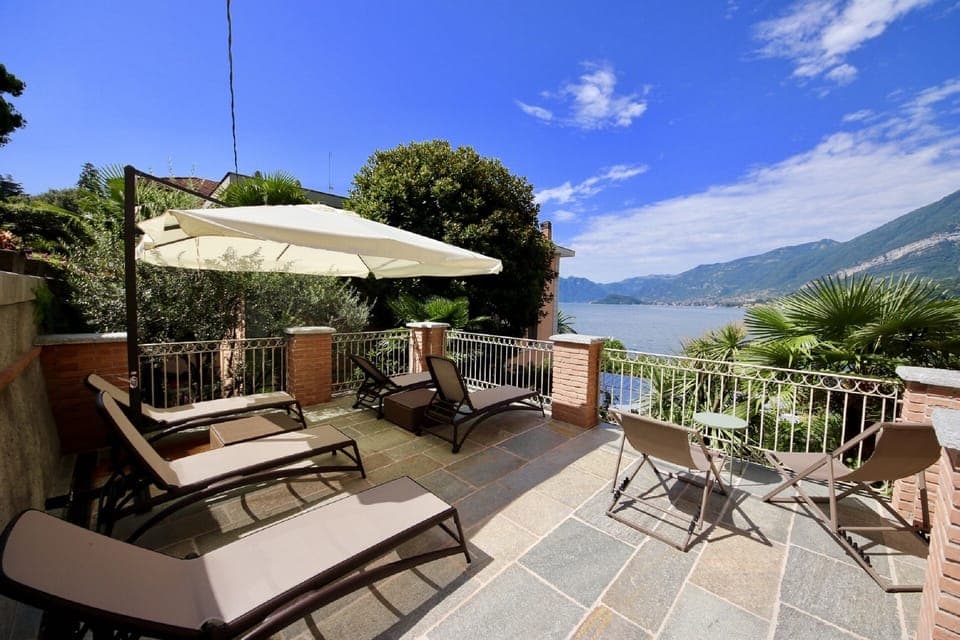 Sharing Terrace with Liszt Attic