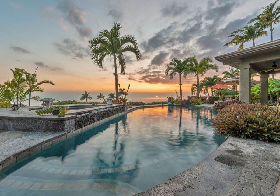 160-degree view of the ocean and amazing colorful sunsets, here at Lani hale. 