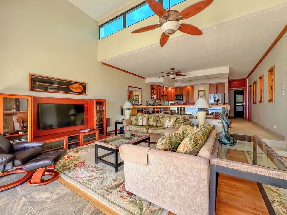 Living room view to kitchen.