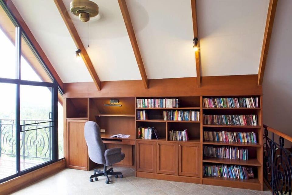 Thara Bayview Holiday Pool Villa