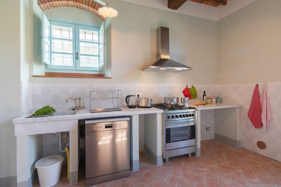 Room, Property, Furniture, Kitchen, Interior Design, Building, Floor, Cabinetry, Countertop, House