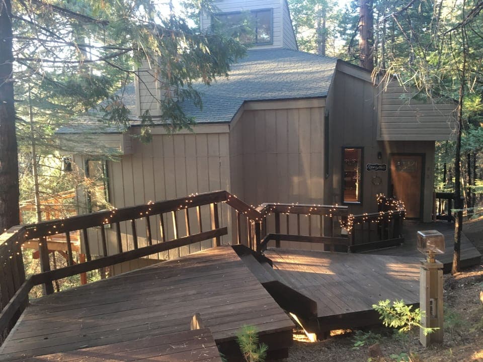 Front of Robin's Nest