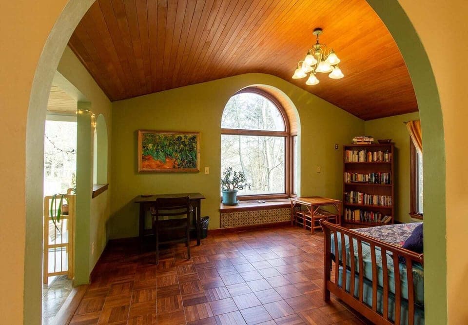 2nd Floor -- Tea Room
