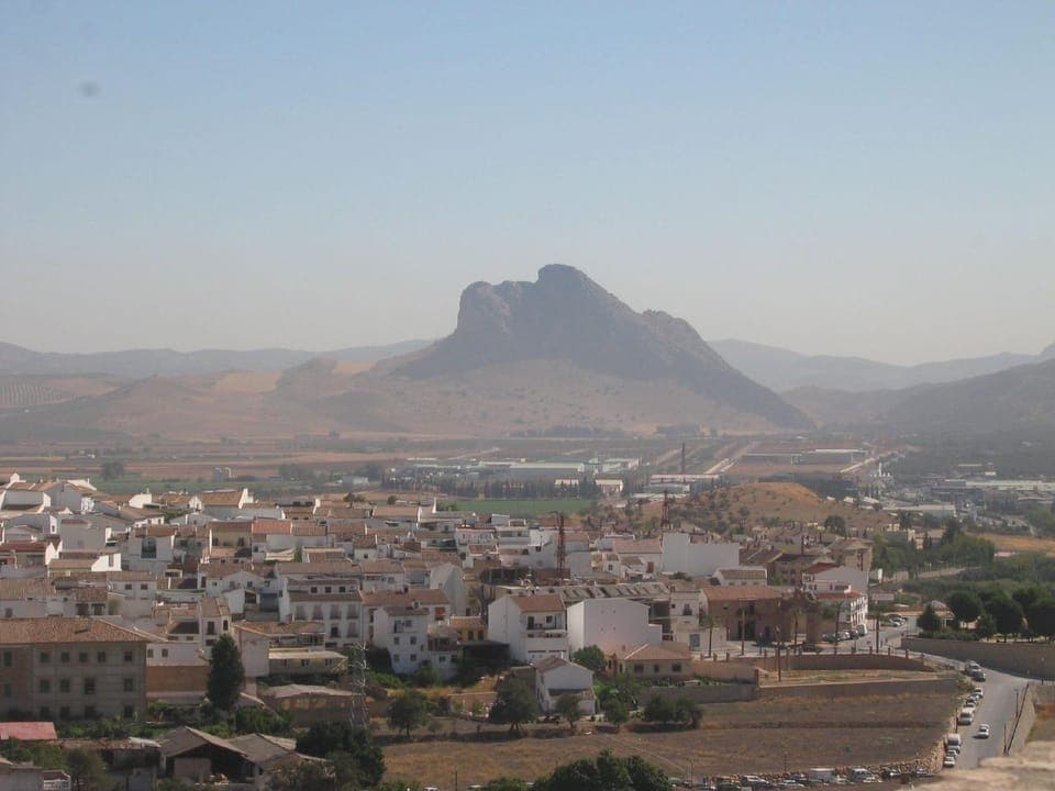 Views of Entiquera