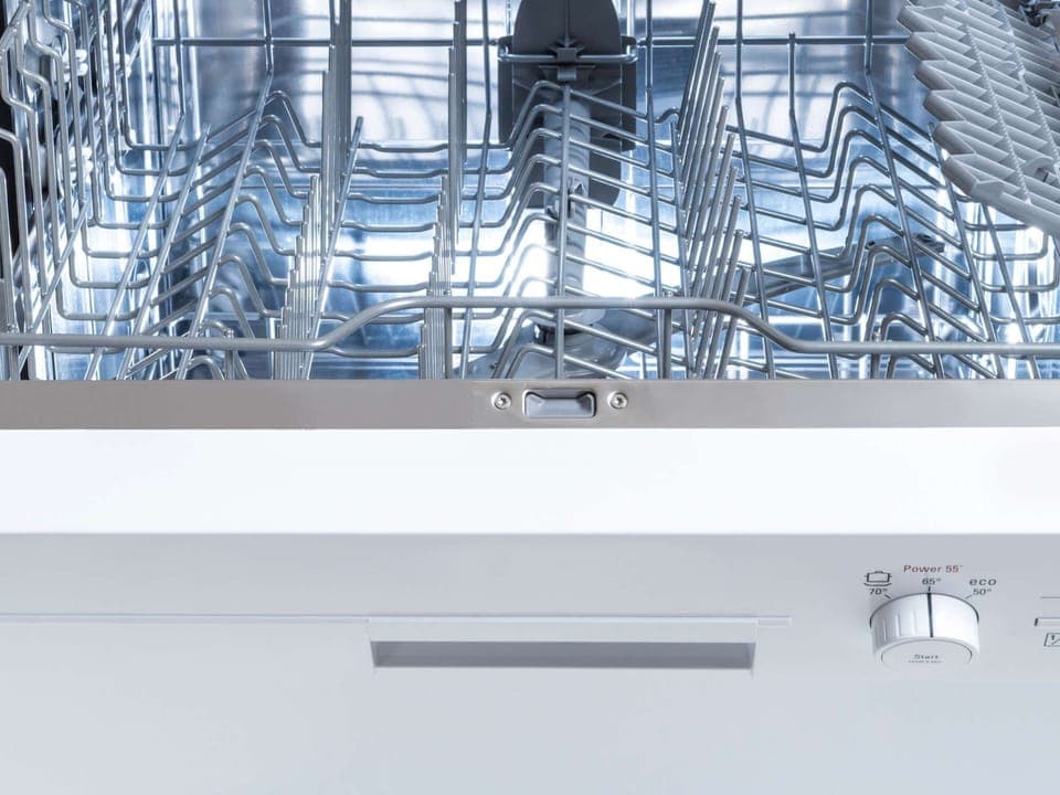 Dishwasher with tabs