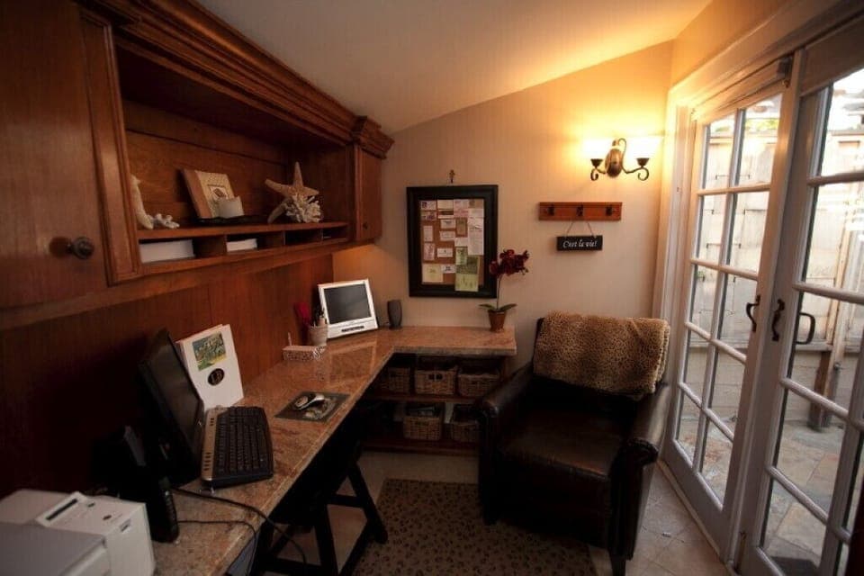 Private Office off kitchen