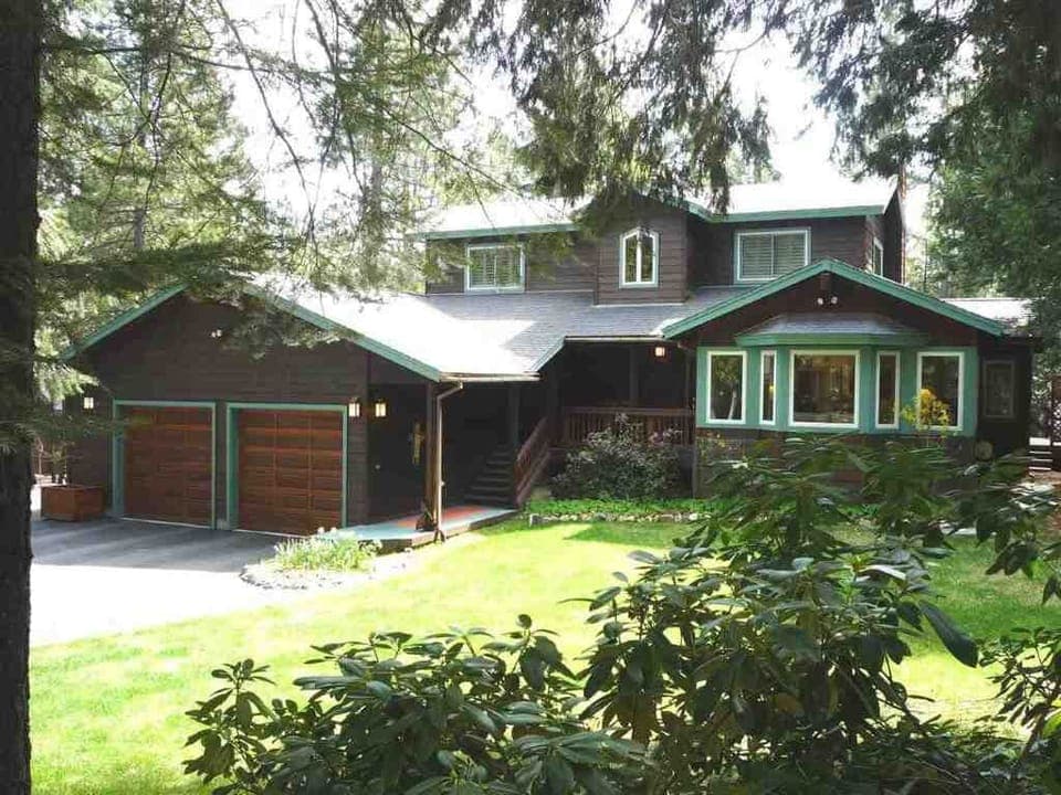 Front of house. Located in quiet neighborhood.