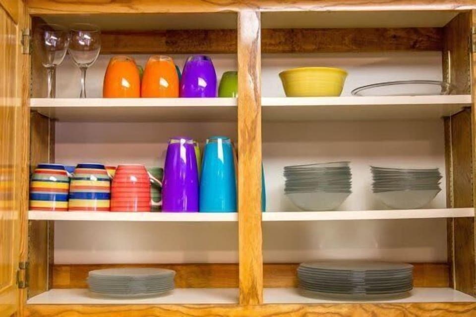 Dishes/Pots/Pans/Silverware Provided